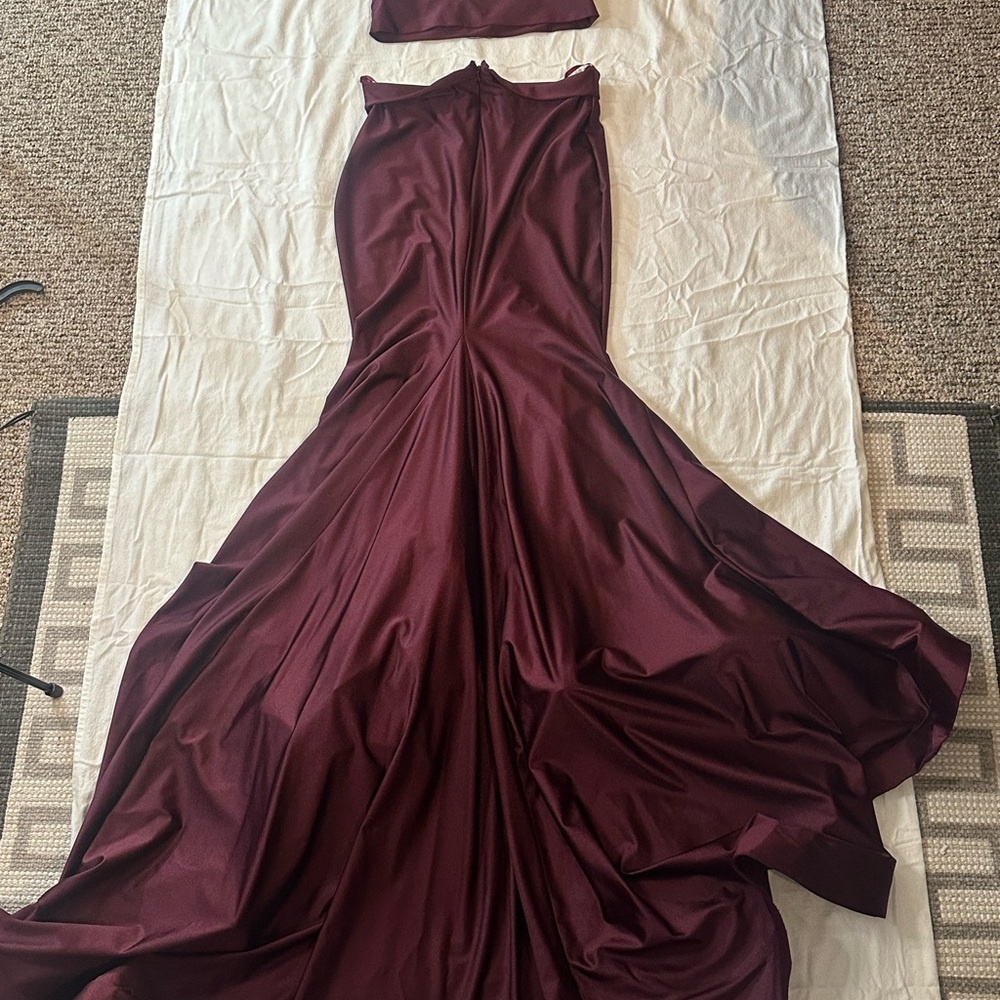 2 piece off the shoulder Jessica Angel gown. - Picture 8 of 15